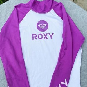 Roxy women rashguard long sleeve size 10 purple